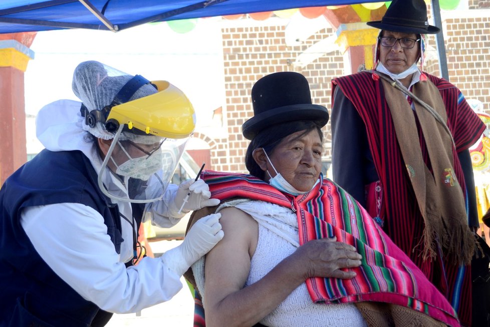 Desaguadero, Bolívie: očkování obyvatel, kteří za prací překračují nedalekou hranici s Peru.