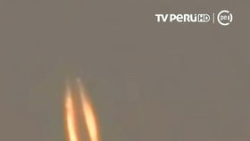 Peru vyděsily obří ohnivé koule padající z nebe. Šlo o kusy satelitu?