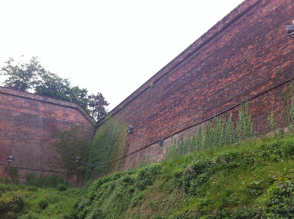 Takto známe Vyšehrad dnes - díky baroknímu opevnění je z něj citadela. V 11. století však byl spíše hradem a především panovnickým sídlem, z něhož vládl jak Vratislav II., tak i jeho synové. (ilustrační foto)