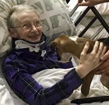 Lásku pomůže seniorům dopřát i  malé štěně