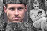 Muž vyhodil dvě němé tváře z balkonu: Za zabití pejsků mu hrozí až pět let za mřížemi