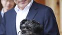Pes Tory měl skončit na pekáči, teď si ho vzal domů prezident Jižní Koreje