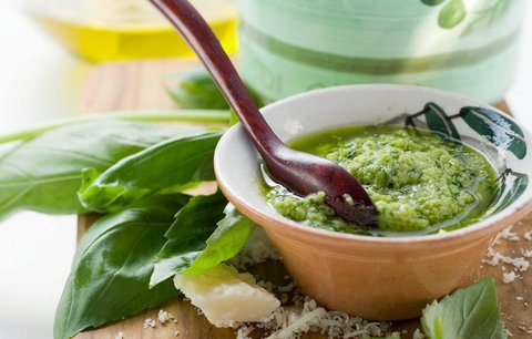 Připravte si pravé italské pesto: Hotovo za pár minut!