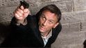 Daniel Craig v roli AGENTA 007 zatím naposledy úřadoval ve filmu Quantum of Solace (2008). Další bondovka, jejíž scénář měl psát také Peter Morgan, zůstane zřejmě nerealizovaná.