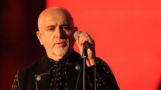 Do Prahy přijede výrazná postava popu Peter Gabriel