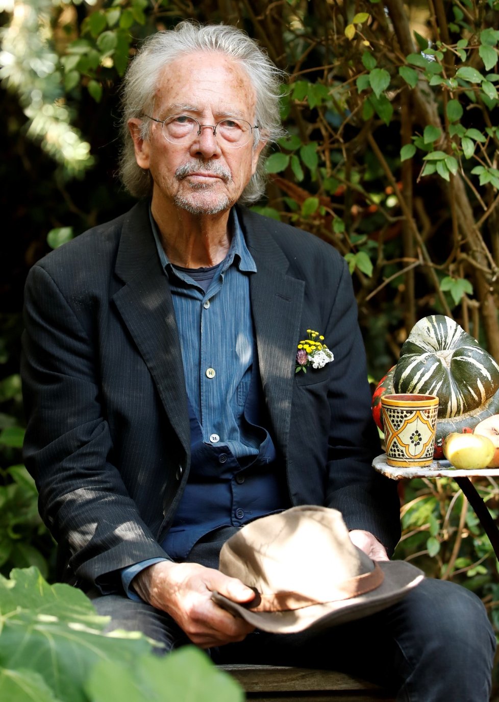 Rakouský spisovatel Peter Handke se stal laureátem Nobelovy ceny za literaturu za rok 2019.