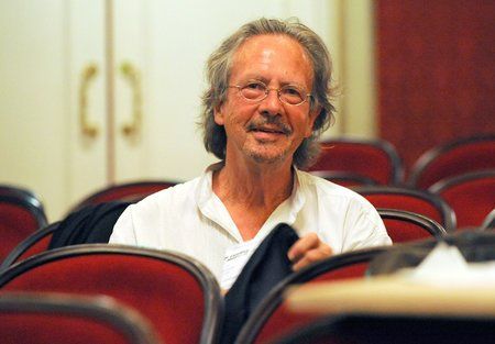 Rakouský spisovatel Peter Handke získal Nobelova cenu za literaturu za rok 2019.