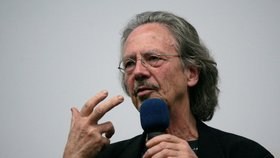 Rakouský spisovatel Peter Handke získal Nobelova cenu za literaturu za rok 2019.