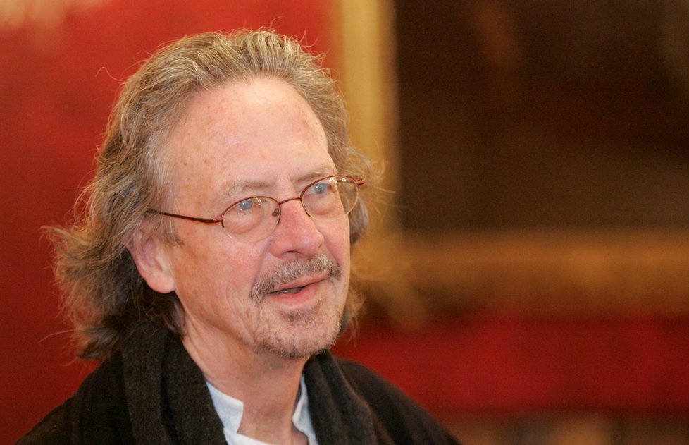 Rakouský spisovatel Peter Handke získal Nobelova cenu za literaturu za rok 2019.