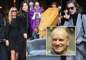 Přehlídka hvězd na pohřbu fotografa: Mossová v slzách, Herzigová s telefonem!