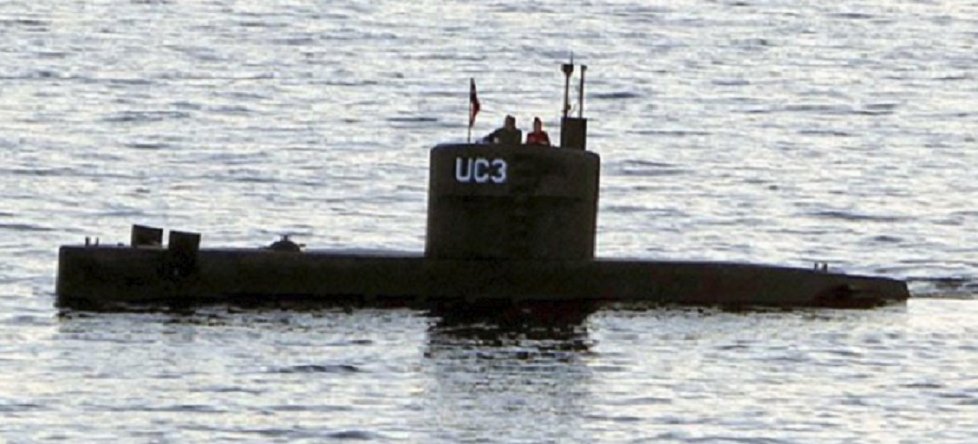 Kim Wallová (†30) a Peter Madsen na palubě podomácky vyrobené ponorky