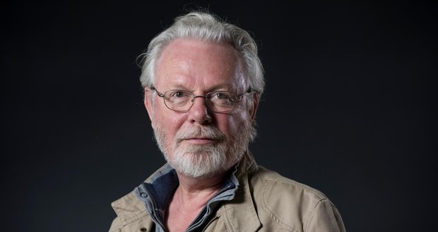 Zemřel spisovatel Peter May.