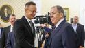 Maďarský ministr zahraničí Szíjjárto a ruský ministr zahraničí Lavrov Maďarský ministr zahraničí Szíjjárto a ruský ministr zahraničí Lavrov