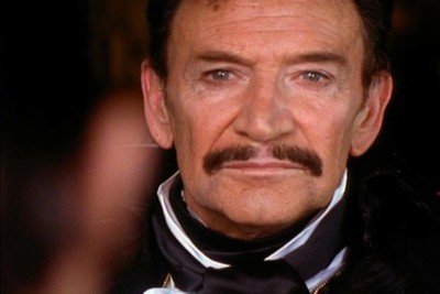 Peter Wyngarde zemřel.