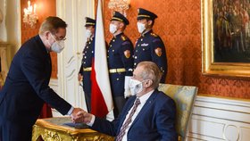 Petr Arenberger a Miloš Zeman při jmenování nového ministra zdravotnictví na Hradě (7. 4. 2021)