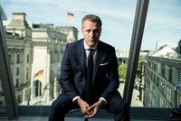 Pomsta Fialovy vlády! zuří německý poslanec s českými kořeny a chystá žalobu kvůli ruské propagandě