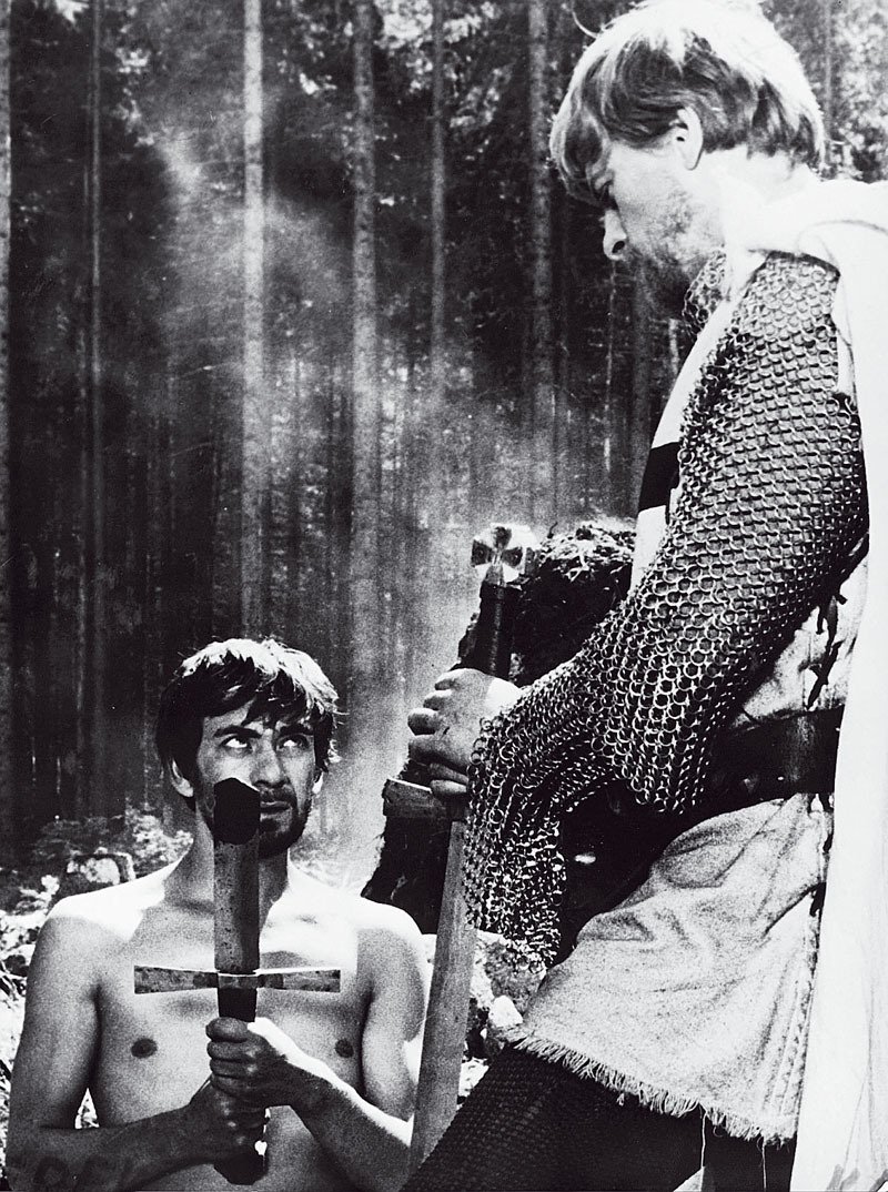 Petr Čepek s Janem Kačerem ve Vláčilově Údolí včel (1967)