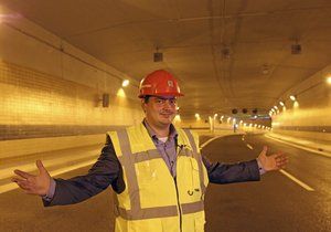 A je to! Náměstek Petr Dolínek v sobotu otevře tunelový komplex Blanka.