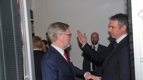 Premiér Petr Fiala a šéfredaktor Blesku Radek Lain. (18.5.2023)