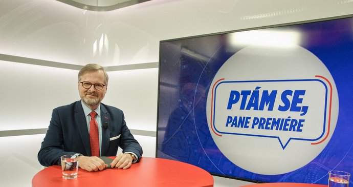 Premiér Petr Fiala (ODS) v pořadu Blesku Ptám se, pane premiére. (8.7.2022)