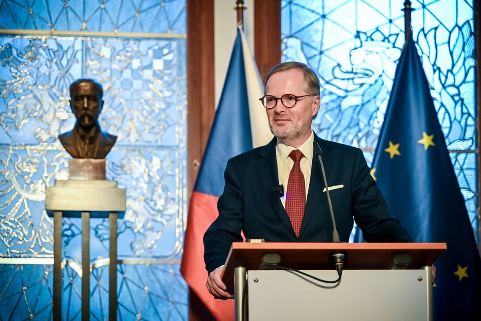 Premiér Petr Fiala (ODS) přijal šéfku Evropského parlamentu Robertu Metsolaovou (14. 2. 2024).