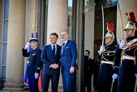 Summit u Macrona v Paříži: Sankce proti Rusku se nezruší! A Fialova slova o Češích na Ukrajině