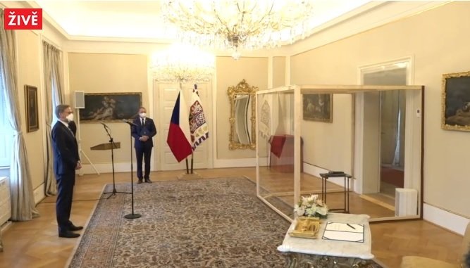 Petr Fiala (ODS) před jmenováním premiérem v Lánech (28. 11. 2021)
