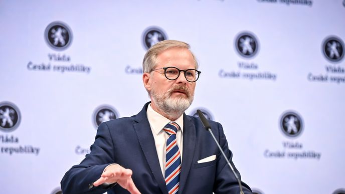 Premiér Petr Fiala (ODS) na Úřadu vlády (říjen 2025) Premiér Petr Fiala (ODS) na Úřadu vlády (říjen 2025)