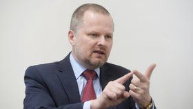 Předseda ODS Petr Fiala postoj Václava Klause odmítá. Protikandidáti jsou podle něj třeba.