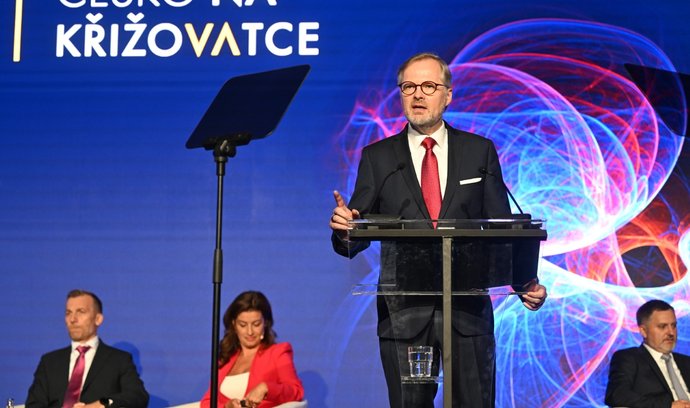 Premiér Petr Fiala (ODS) na konferenci Česko na křižovatce - Vize a strategie pro dalších 30 let (1.9.2023)