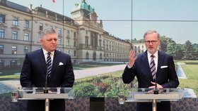 Tisková konference premiérů Roberta Fica a Petra Fialy (ODS), (24.11.2023)