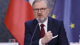 Premiér Petr Fiala (ODS) na tiskové konferenci ke konsolidačnímu balíčku (11. 5. 2023)