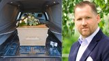 Předplacené pohřby v Česku: Umírání je u nás tabu, říká Petr (38). Inspiroval se za hranicemi