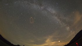 Hvězdná obloha, jak ji vyfotil Petr Horálek.