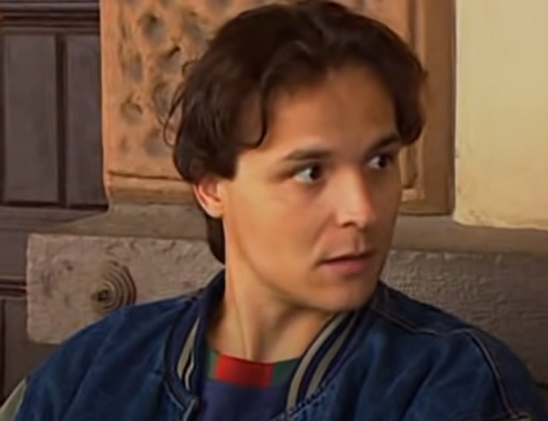 Petr Hradil (tehdy Rajchert) jako Otakar v seriálu Život na zámku