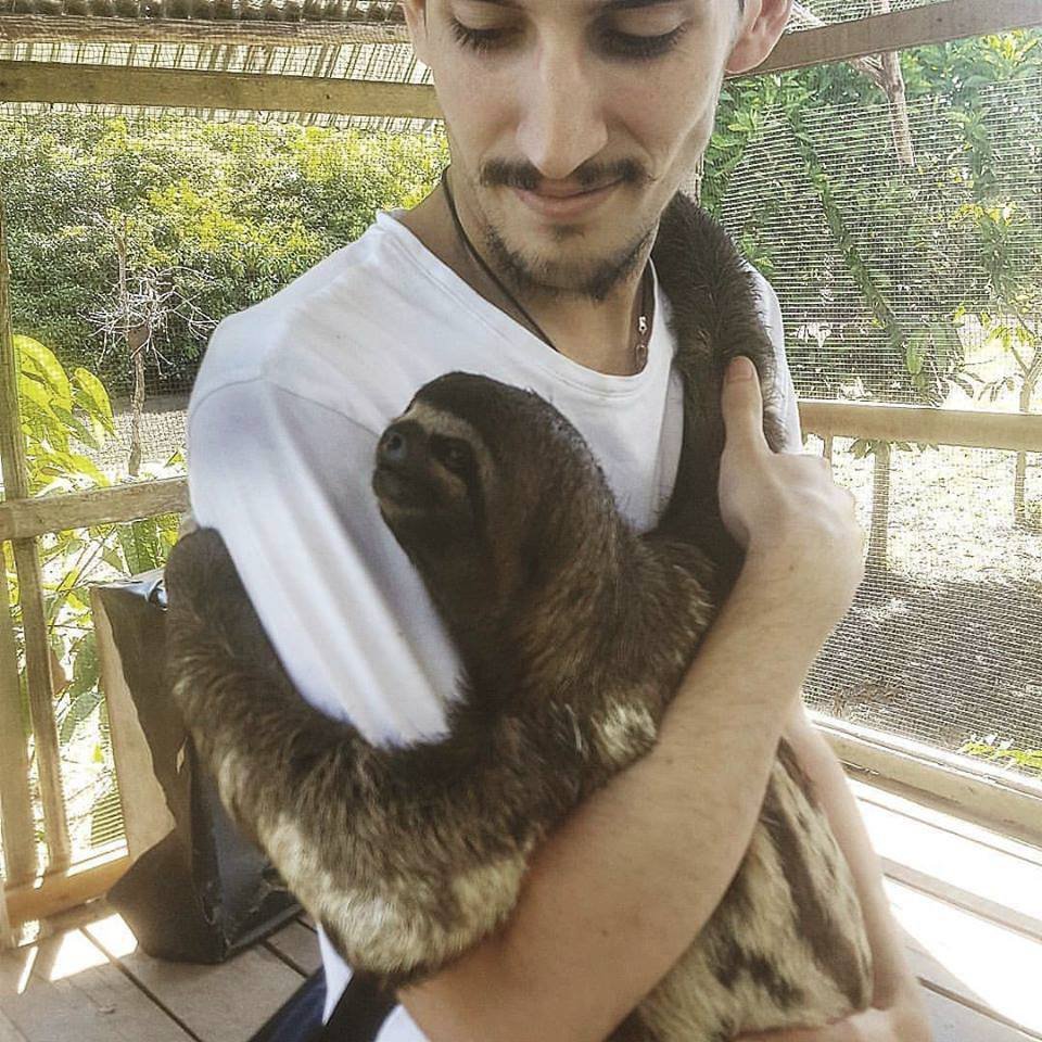 I přes vysoké horečky se Petr v Peru pomazlil s lenochodem.