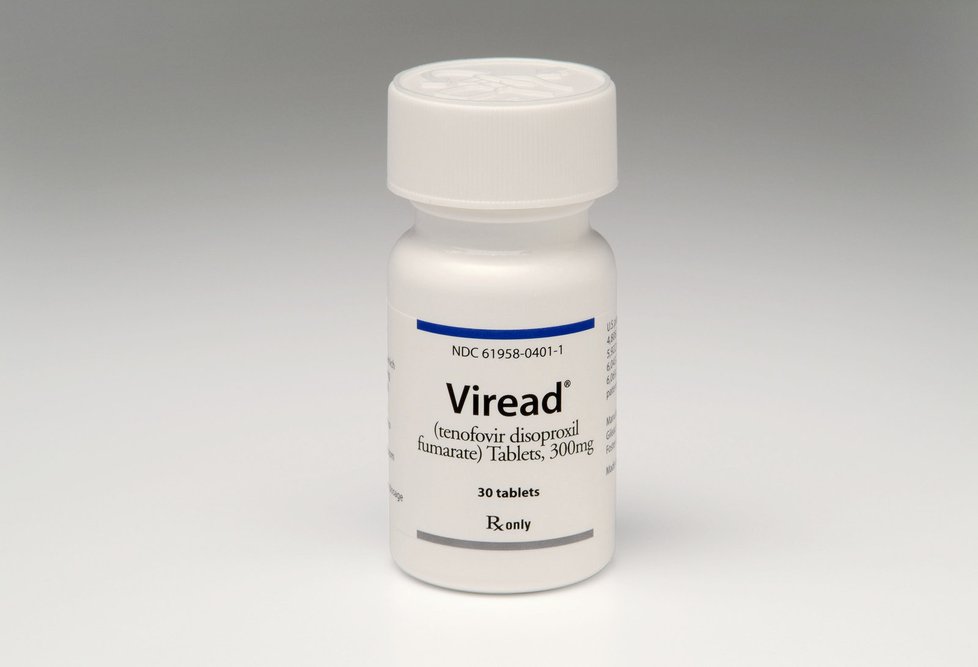 Lék, který porazí virus AIDS vymyslel český vědec.