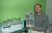 Při nehodě přišel Petr o ledviny: Teď čeká na transplantaci a živoří za 33 korun na den! 