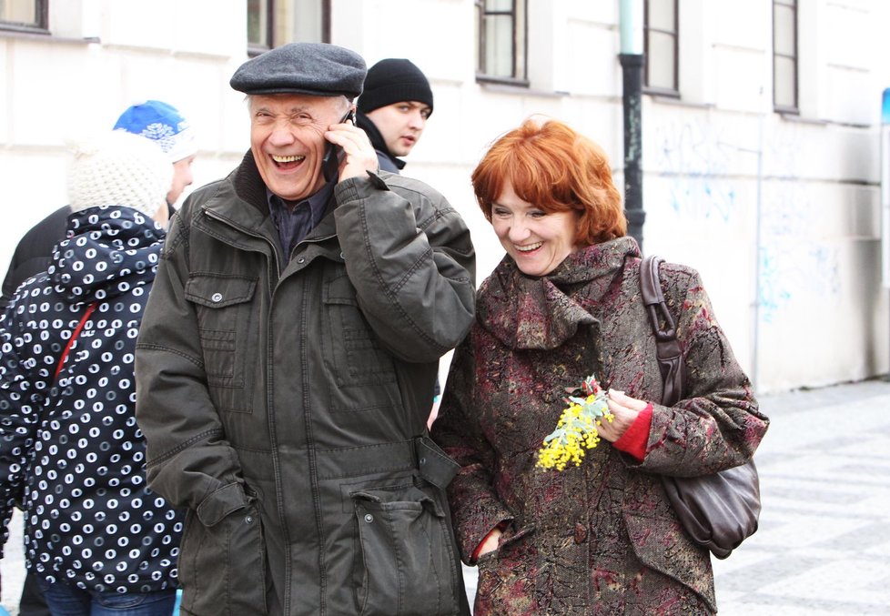 Petr Kostka a Carmen Mayerová dorazili ve výborné náladě.