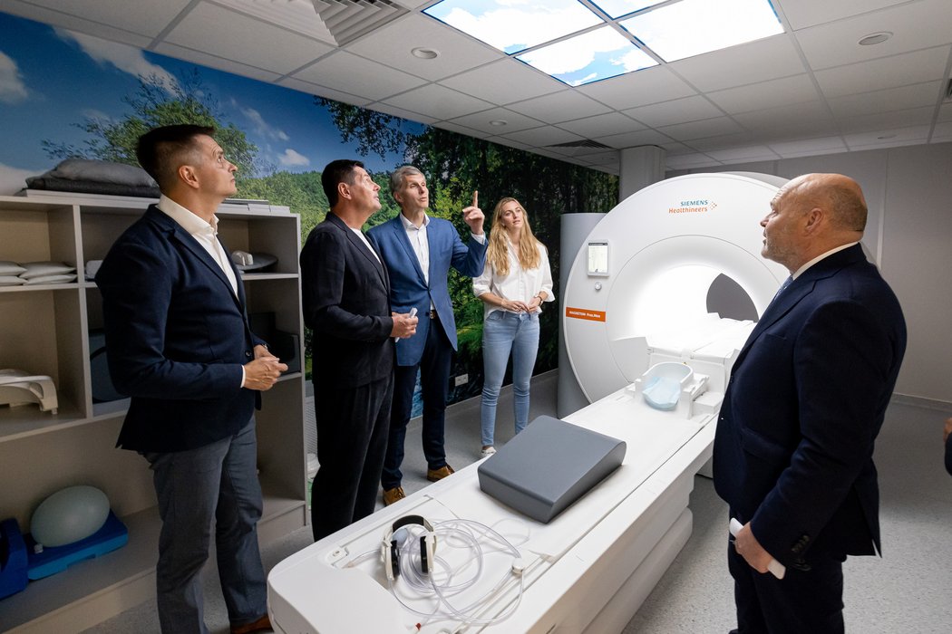 Nová magnetická rezonance už pomáhá nejen českým sportovcům.