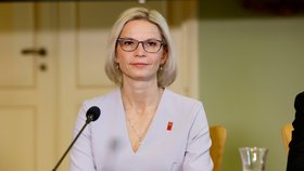 Senát posvětil změny v bydlení. Hrozí chaos na úřadu práce? Bude evidovat i kontrolovat byty!
