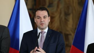 Macinkův chudý vnitřní svět u Moravce. Jeho provokace nejsou nevinné, ale hloupé a destruktivní Macinkův chudý vnitřní svět u Moravce. Jeho provokace nejsou nevinné, ale hloupé a destruktivní
