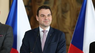 Konečné řešení: Motoristé navrhují označovat méněcenné lidi viditelným symbolem Konečné řešení: Motoristé navrhují označovat méněcenné lidi viditelným symbolem