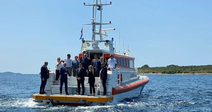 Ministr zahraničí Macinka v Chorvatsku uctil české oběti tragické lodní nehody (23.7.2026)