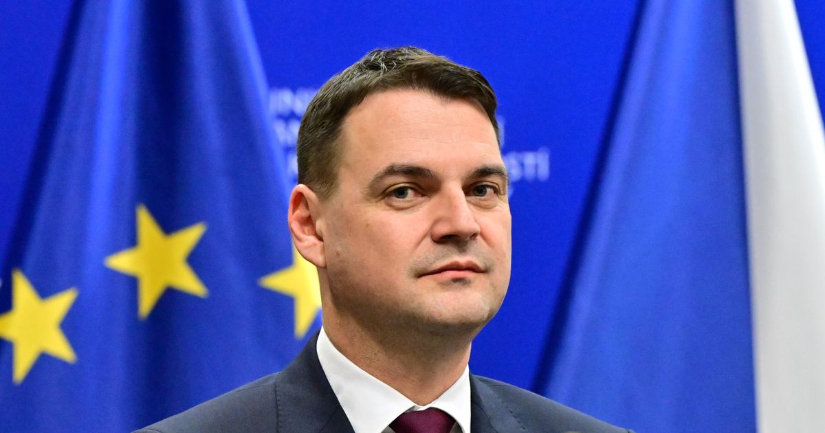 Macinka insiste en que Turk sea un trabajador. Despreciaba a Pavlova Hrad por “impresionismo” y por el camino equivocado.