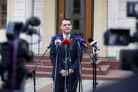 ŽIVĚ: Přímluva za Turka? Za Pavlem míří Macinka, dorazil adept na ministra obrany Zůna