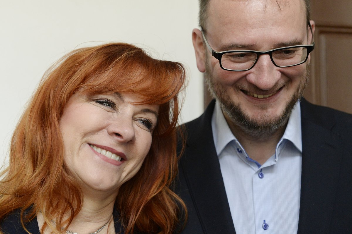 Soud zprostil viny expremiéra Petra Nečase a jeho manželku Janu Nagyovou (20.8.2020)