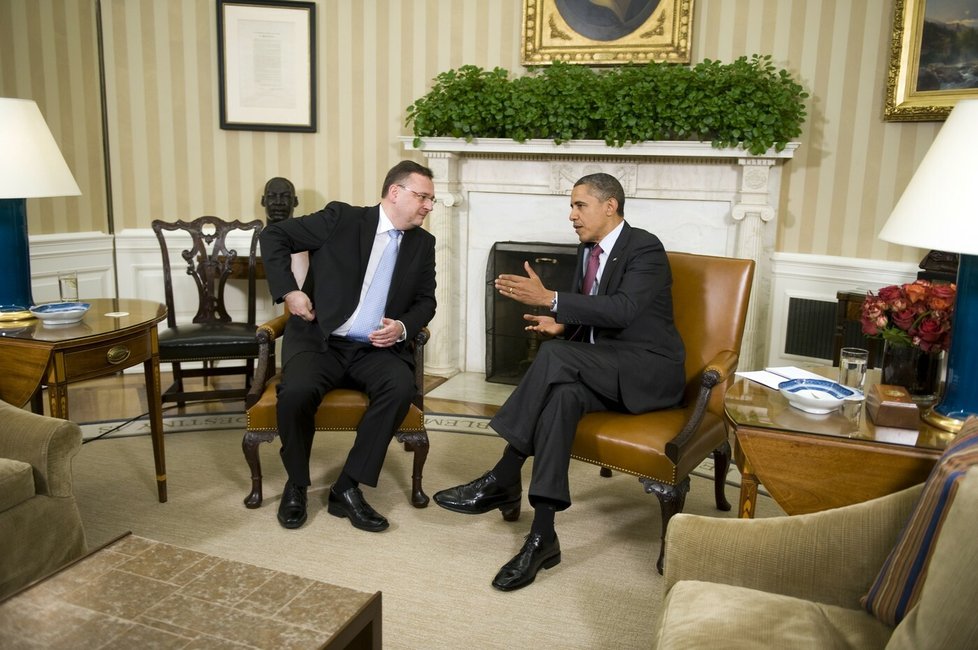 Petr Nečas coby premiérem s tehdjším prezidentem USA Barackem Obamou v Bílém domě