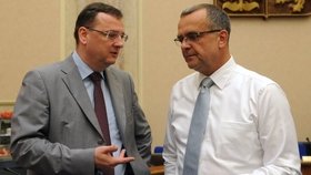 Mezi premiérem Nečasem a ministrem Kalouskem došlo k ostré slovní přestřelce