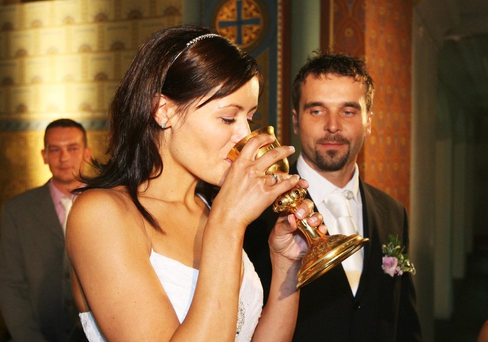 Lenka během své svatby v roce 2007